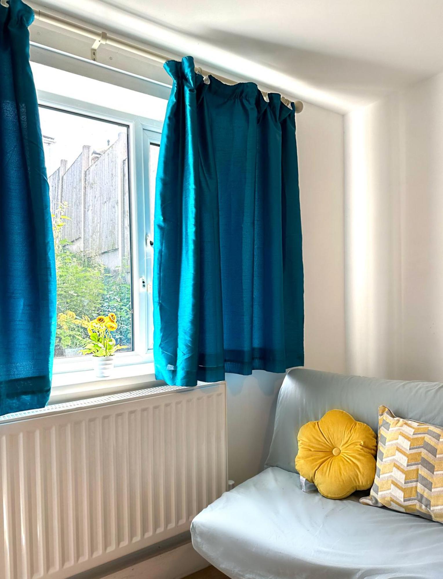 Langdale House - Group Contractors & Families Long Or Short - 5 7 Beds 3 Bathrooms Kitchen, Free Wi-fi & Parking Hébergement de vacances *