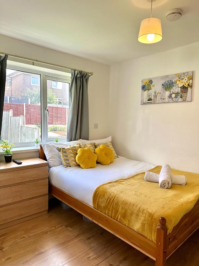 Ferienhaus Langdale House - Group Contractors & Families Long Or Short - 5 7 Beds 3 Bathrooms Kitchen, Free Wi-fi & Parking *